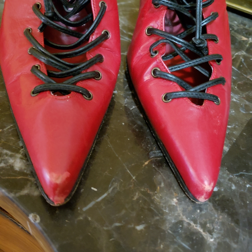 Heels - Picture 6 of 8